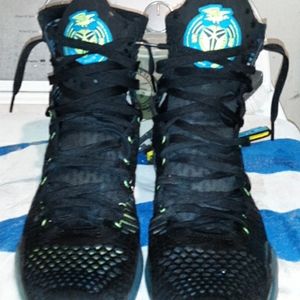 Kobe 10 elite commander size 10